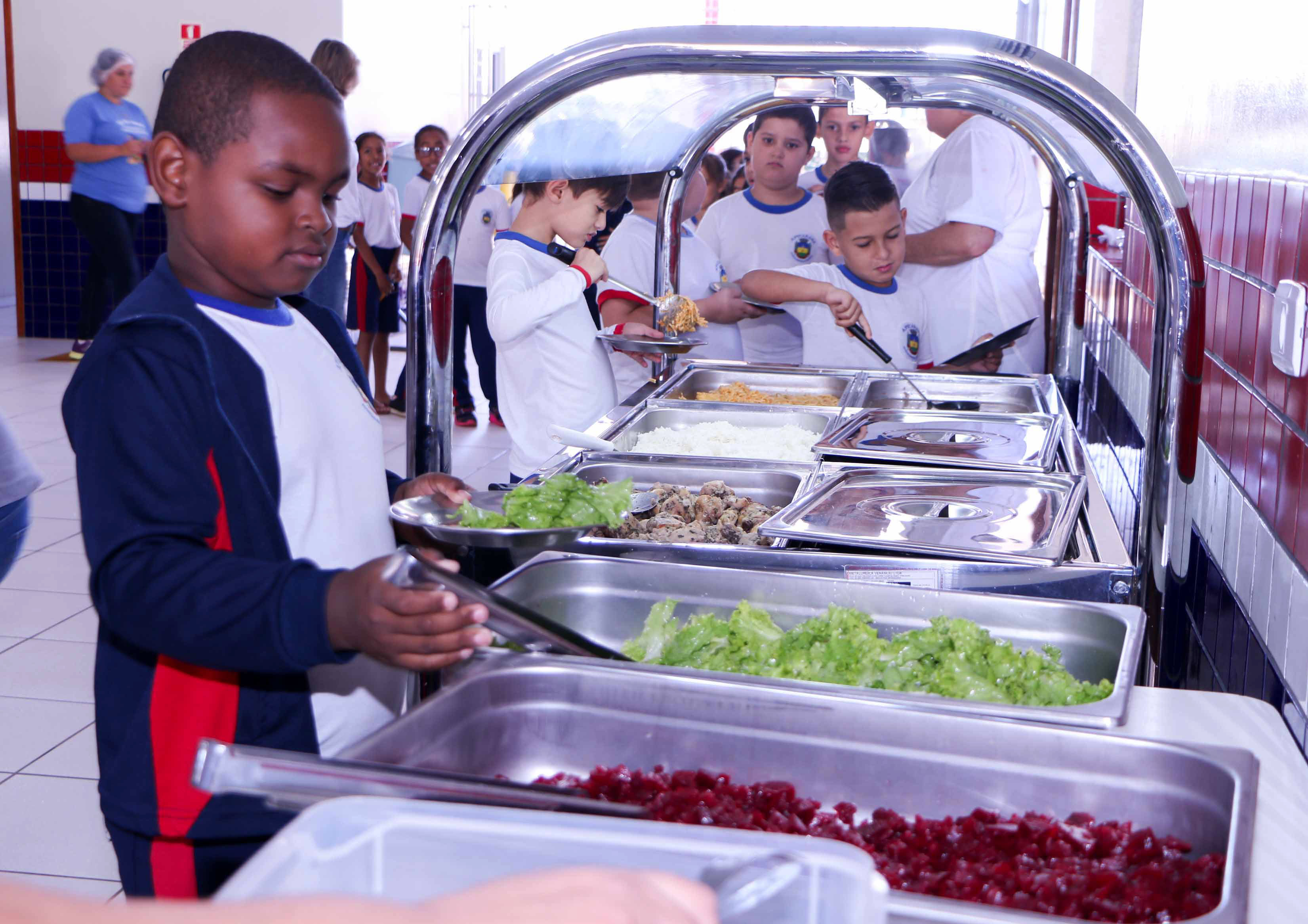 Educação divulga cardápios das Escolas e CMEIs municipais