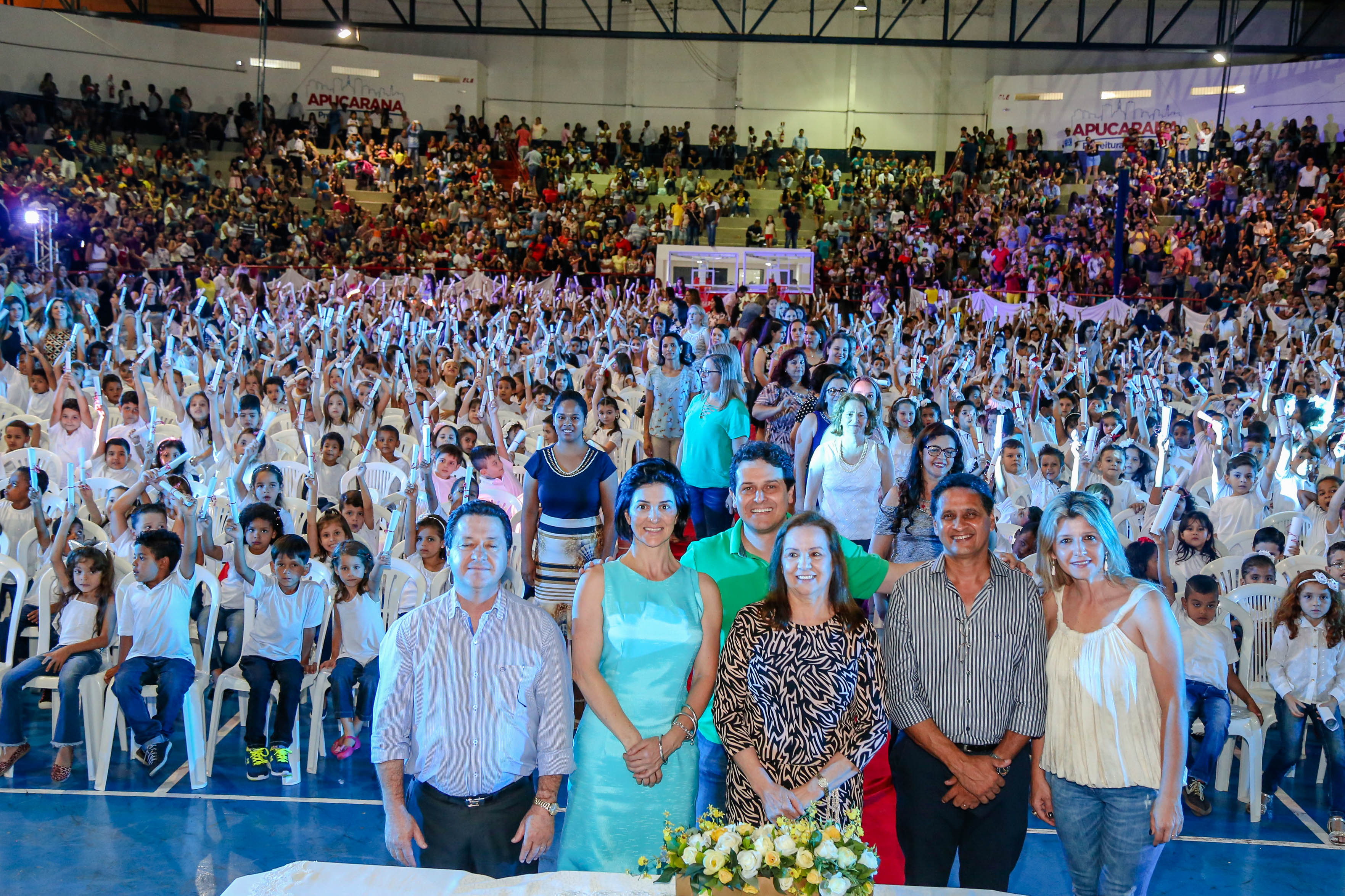 Educação realiza formatura de alunos da pré-escola