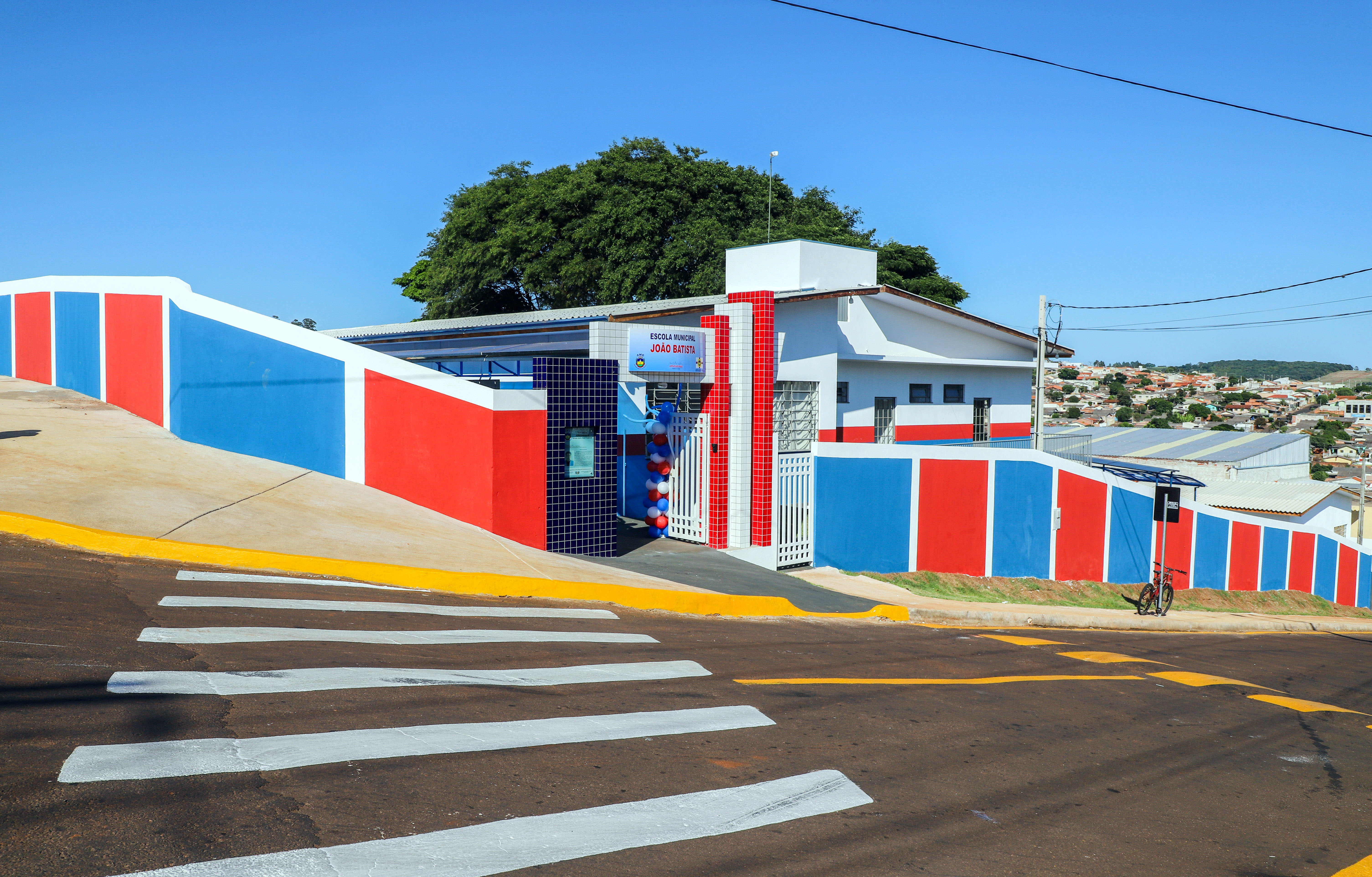 Junior da Femac entrega as obras da Escola João Batista