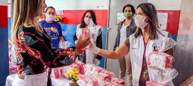 Com entrega agendada, Apucarana presenteia alunos do município com caixas de bombons
