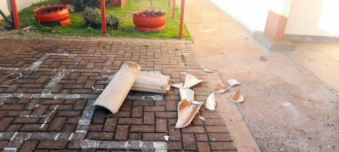 Escola Fernando José Acosta é alvo de furto e vandalismo
