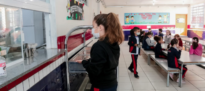 Apucarana divulga cardápios da merenda escolar Apucarana divulga cardápios da merenda escolar