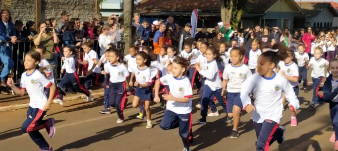 Pirapó sedia etapa inicial do Circuito de Corridas de Rua das Escolas Municipais