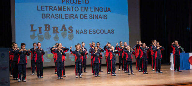 Apucarana figura entre os finalistas do Prêmio ‘Cidades Educadoras’