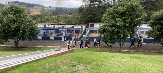 CEMSA recebe visita de estudantes da rede municipal de Apucarana
