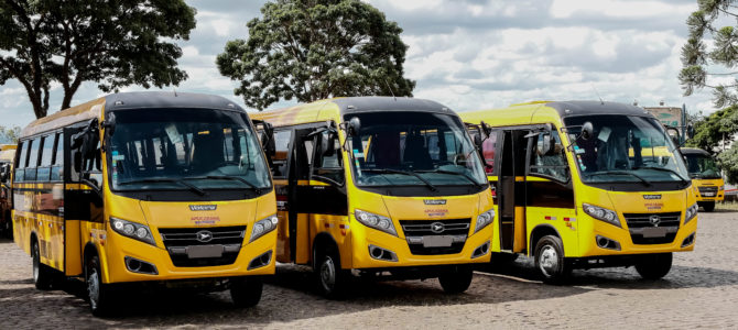 Ônibus escolares são revisados e garantem retorno mais seguro às aulas em Apucarana