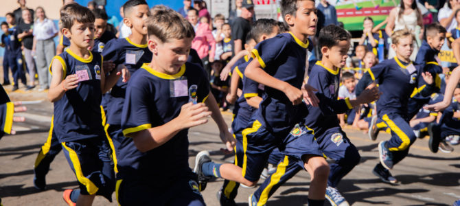 3ª etapa do Circuito de Corridas das Escolas Municipais reúne mais de 700 alunos em Apucarana