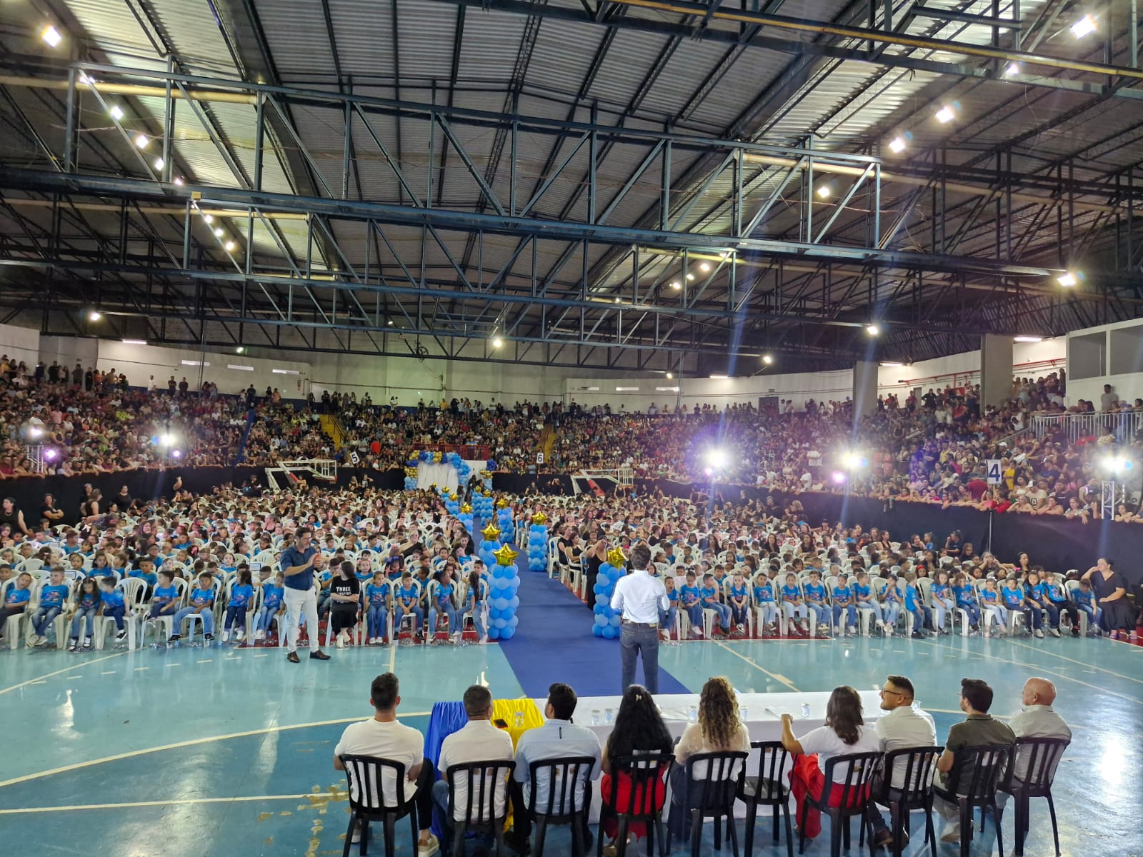 Prefeitura de Apucarana realiza formatura de 1.280 crianças da Educação Infantil