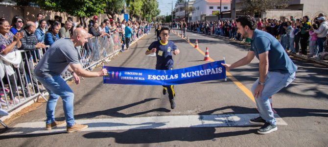 Circuito de Corridas de Rua das Escolas Municipais começa neste domingo em Apucarana