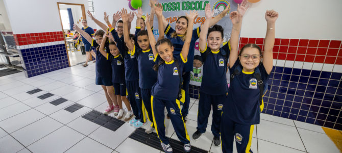 Apucarana ocupa 1º lugar no Ideb entre cidades de médio porte do Paraná Apucarana ocupa 1º lugar no Ideb entre cidades de médio porte do Paraná