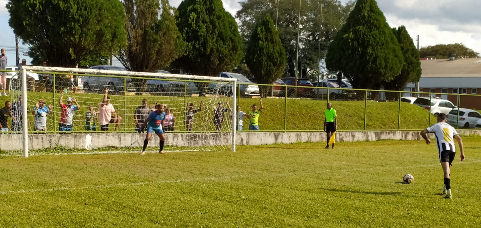 Decisões no futsal fecham os Jogos Escolares em Apucarana