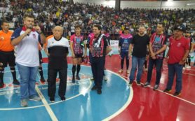 Com Lagoão lotado, Apucarana Futsal vence e fica perto da Série