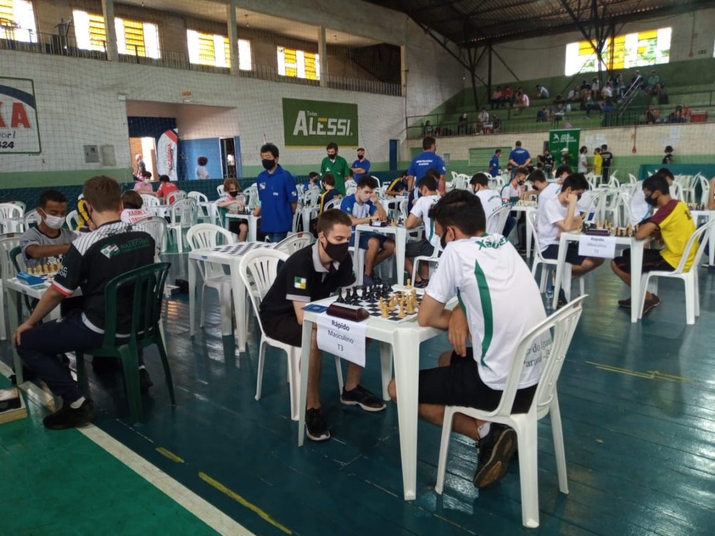 Clube de Xadrez de São José dos Pinhais conquista quatro títulos nacionais  – Agora Paraná