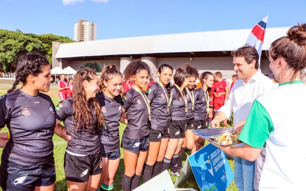 Apucarana conquista título no futebol suíço dos Jogos Abertos do Vale do  Ivaí