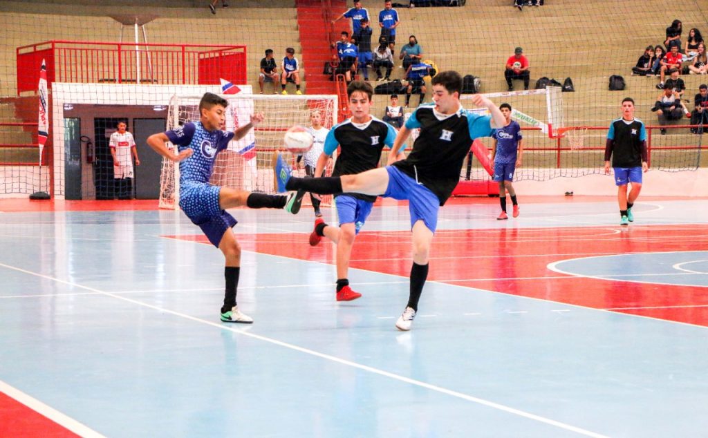 SESA - Futsal e vôlei femininos da Sesa fazem bonito no final de