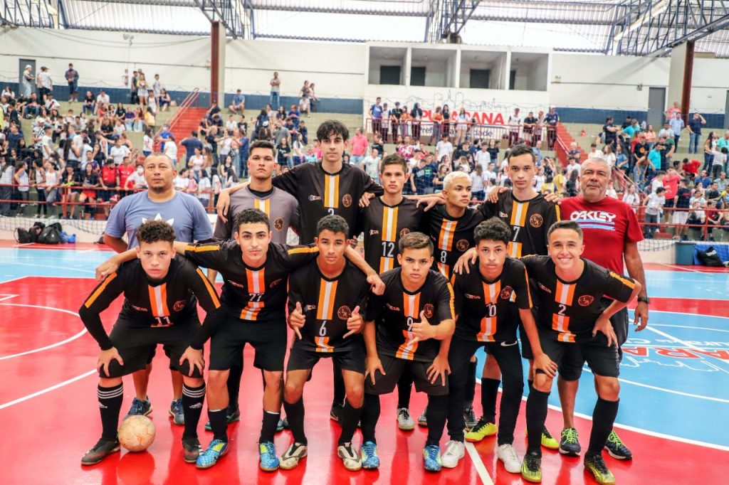 Decisões no futsal fecham os Jogos Escolares em Apucarana – Prefeitura  Municipal de Apucarana