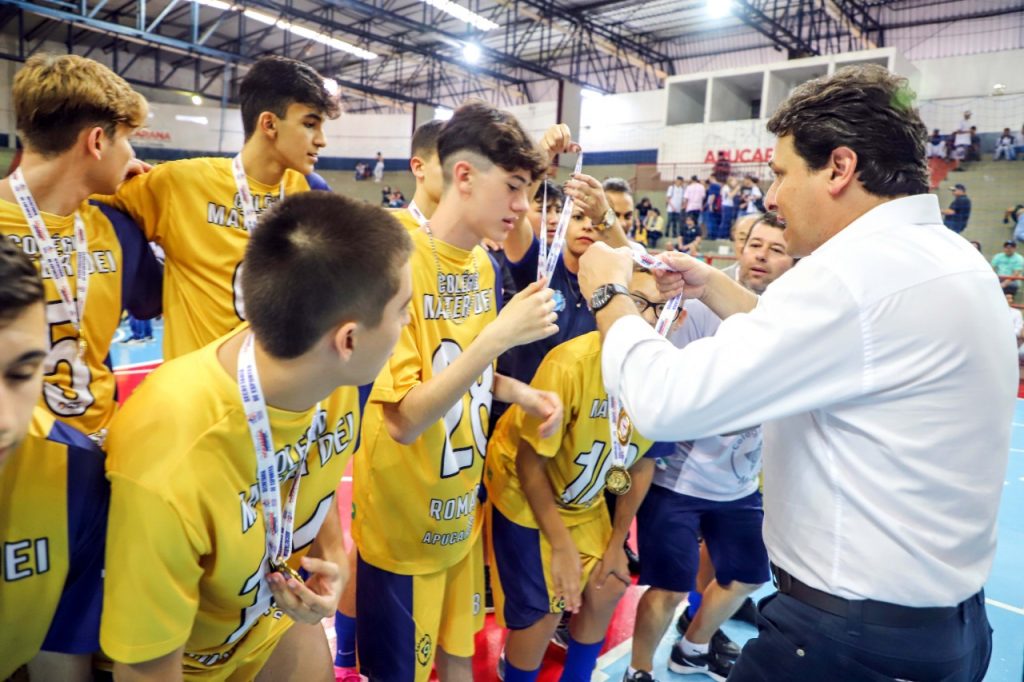 Hoje (29) tem jogo de futsal masculino e feminino em Nova Santa Rosa