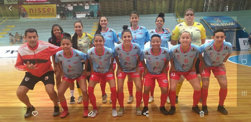 Com Lagoão lotado, Apucarana Futsal vence e fica perto da Série Ouro –  Prefeitura Municipal de Apucarana