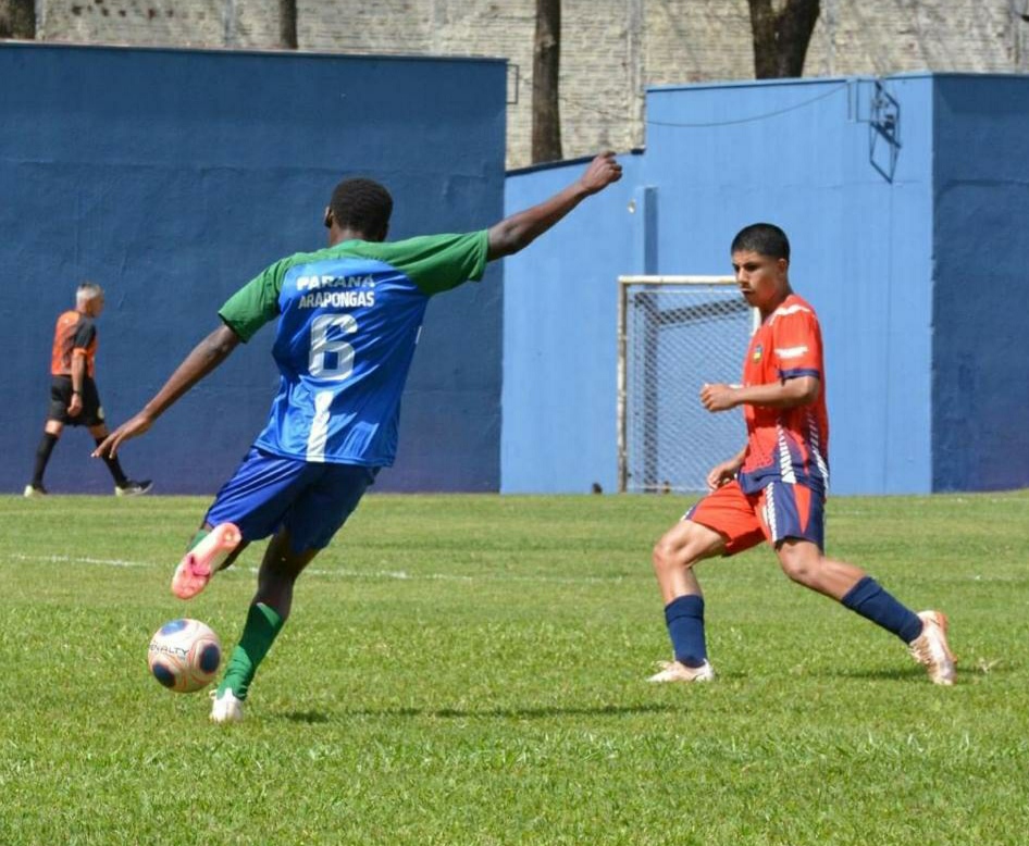 Olho na Bola - Bolão Colônia/ Municipal de Futebol 2014: NotíciasCristiano  Podkowa vence a 3ª apuração do Bolão Colônia/ Municipal de futebol 2013