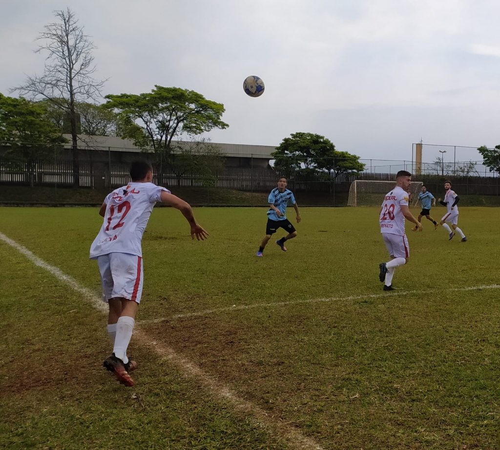 Apucarana conquista título no futebol suíço dos Jogos Abertos do Vale do  Ivaí