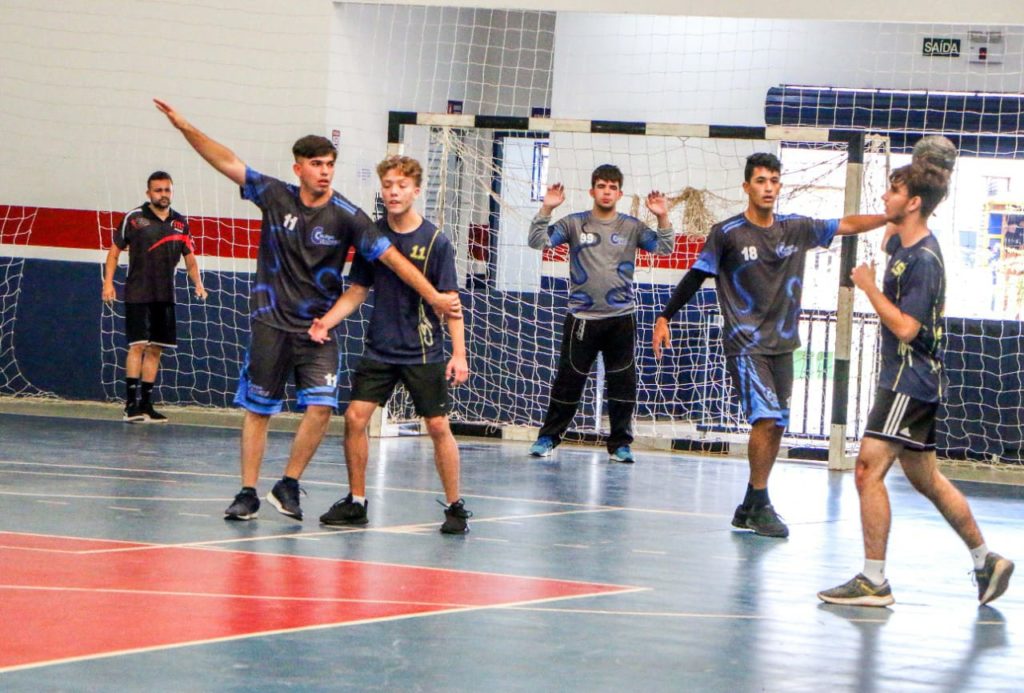 Decisões no futsal fecham os Jogos Escolares em Apucarana – Prefeitura  Municipal de Apucarana