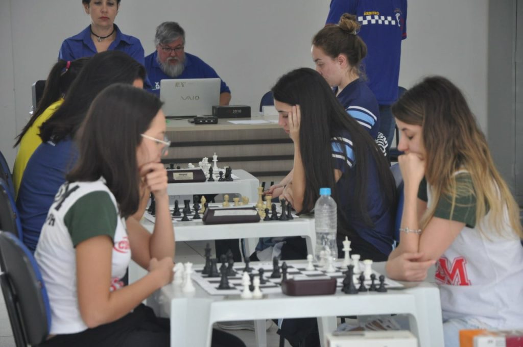 Torneio de Xadrez — Universidade Tecnológica Federal do Paraná UTFPR