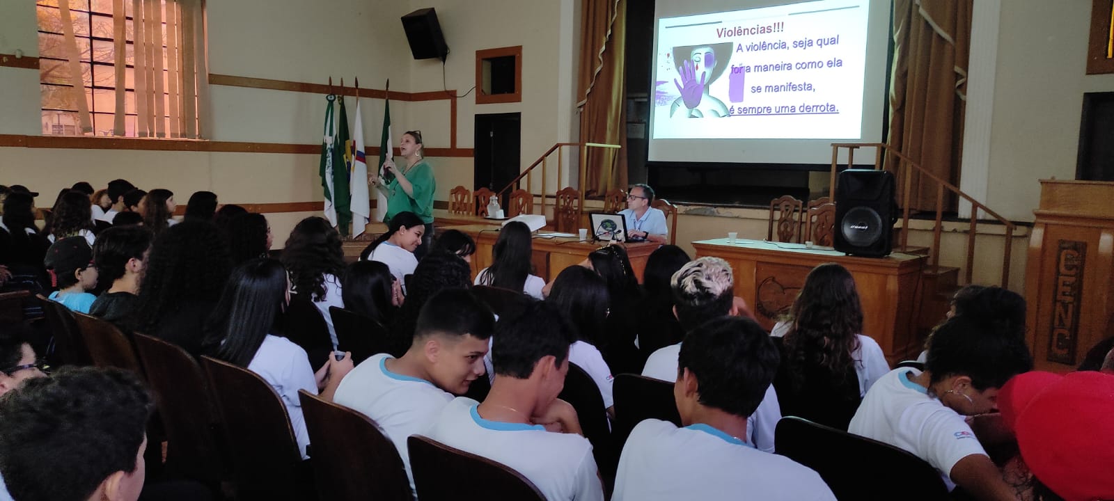 Professores da rede municipal de ensino participam de aula inaugural da  formação em xadrez