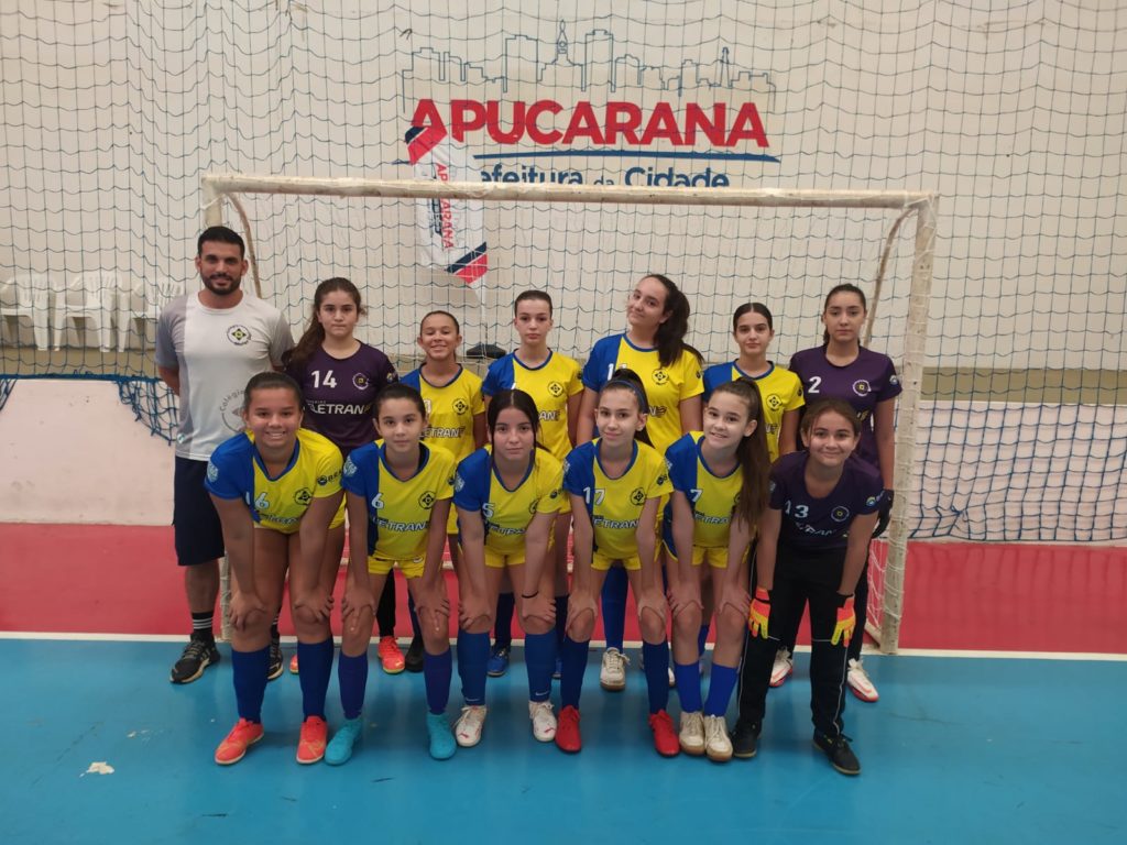 O Mestre é campeão no futsal feminino dos JUVERNs