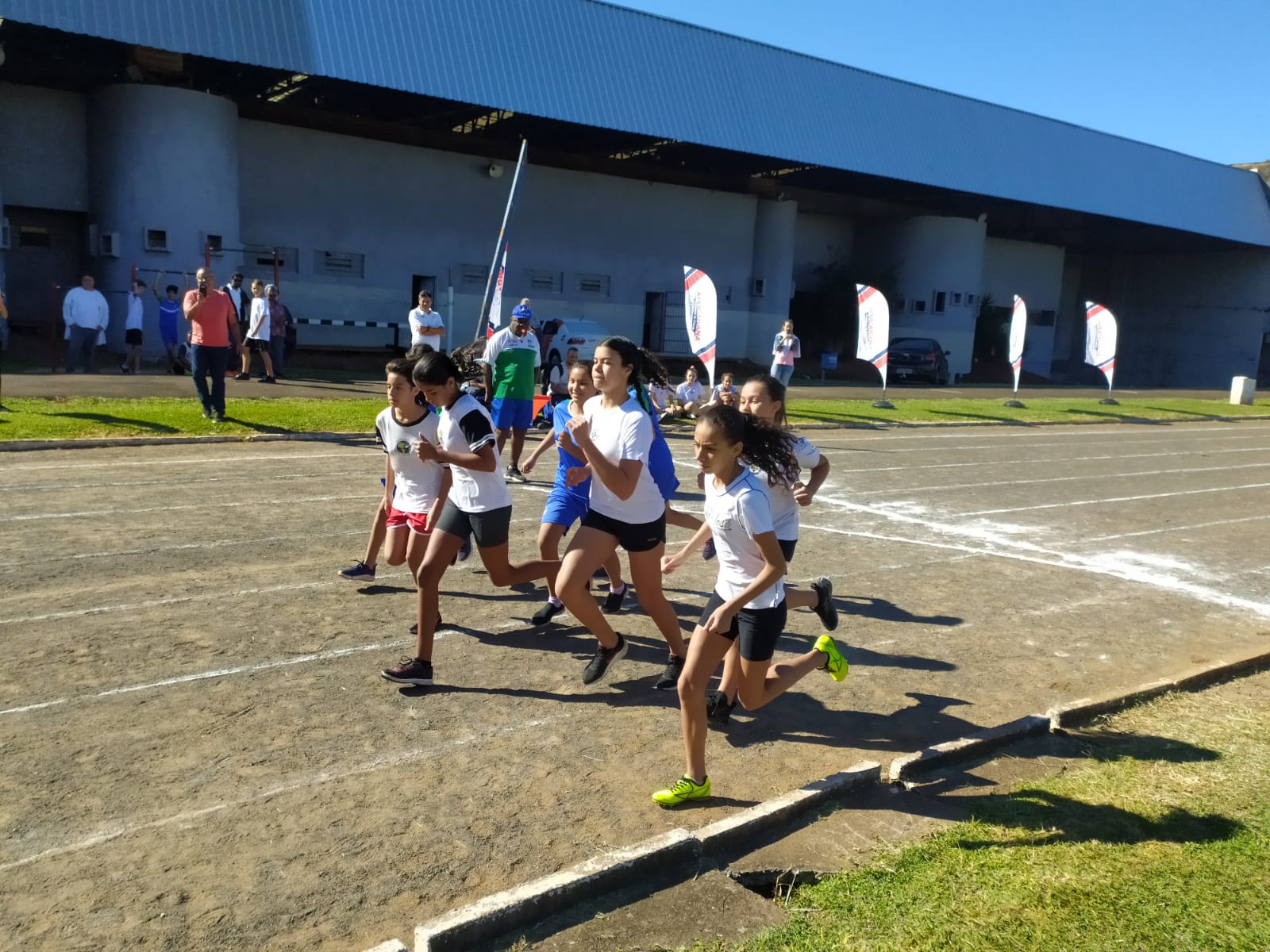 Com abertura nesta segunda-feira, Jogos Escolares de MS têm sequência - O  Estado Online