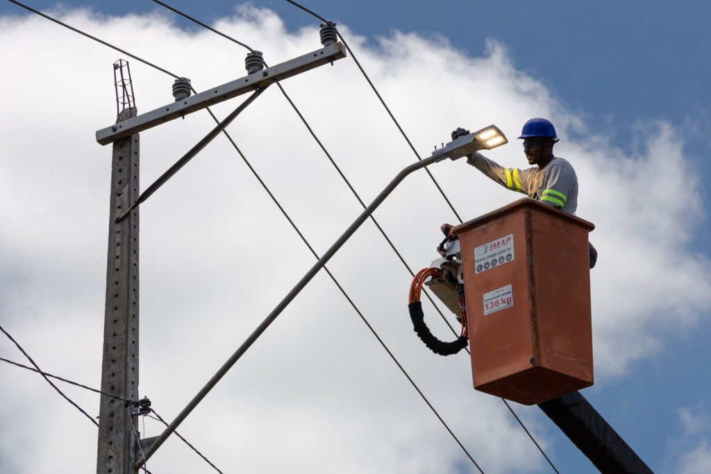 Instalação Led Aterro 012
