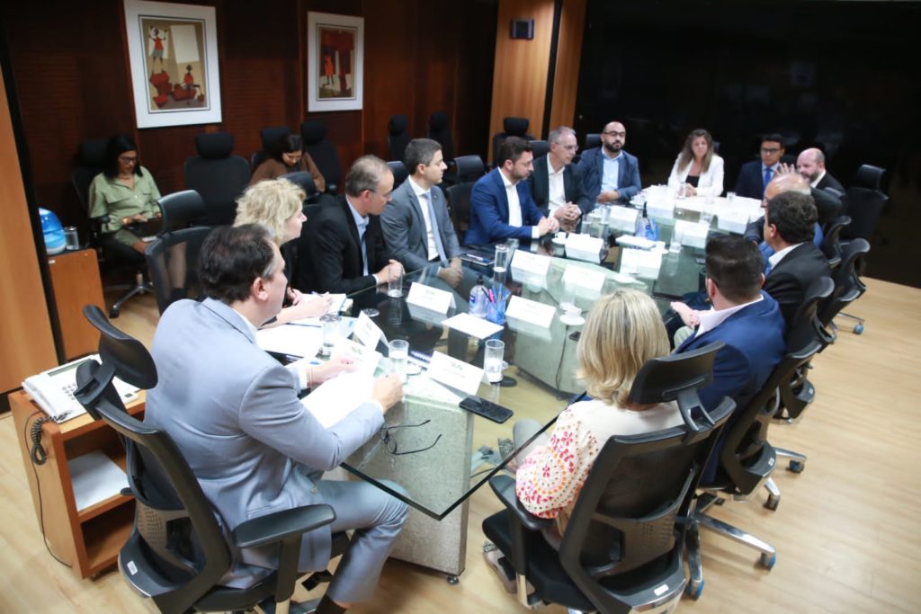 Medicina - reuniao MEC (3)