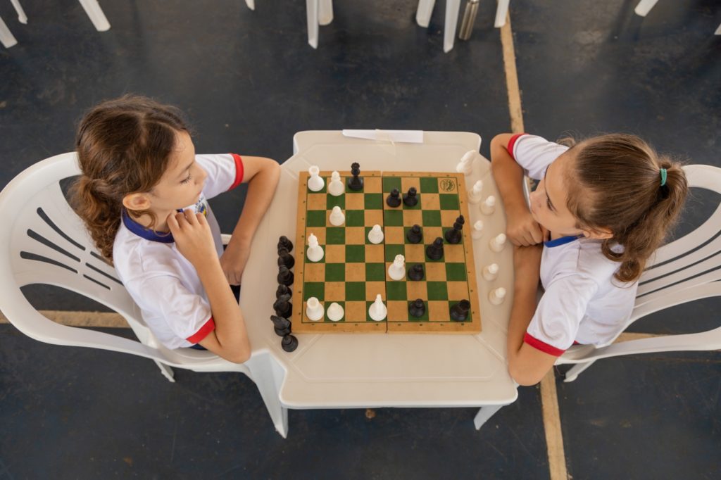Disputa de xadrez abre a 8ª edição dos Jogos das Crianças