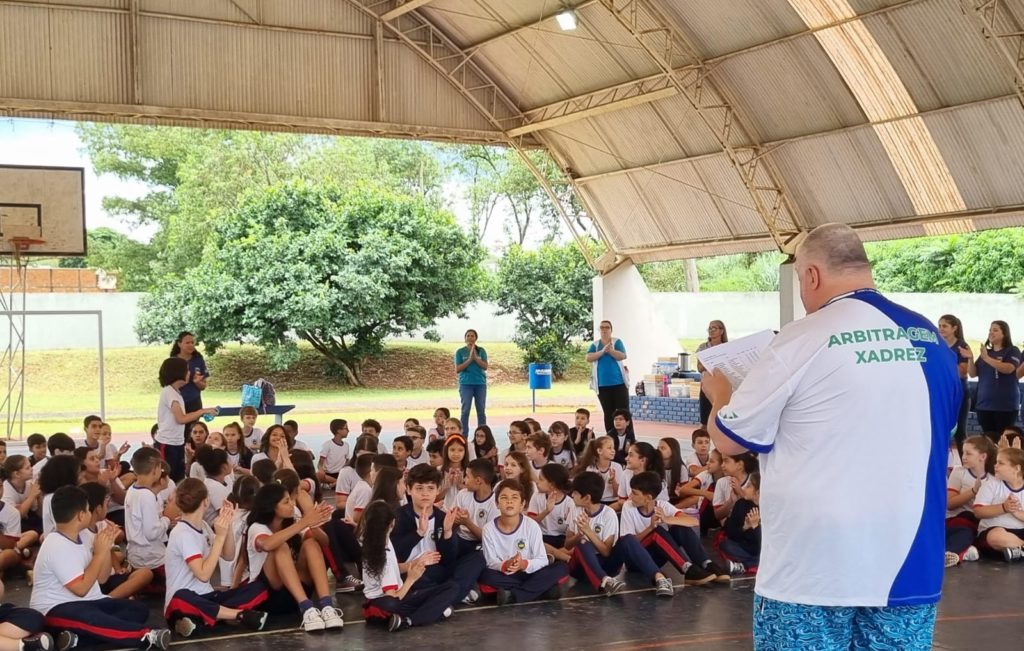 Aulas de Xadrez - Edson Costa