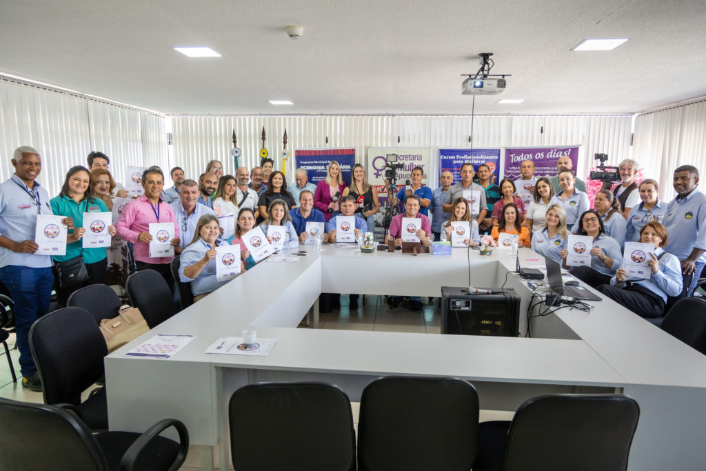 Coletiva mês da Mulher 012