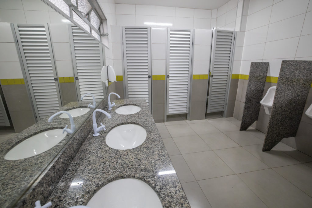 Banheiros Terminal-16