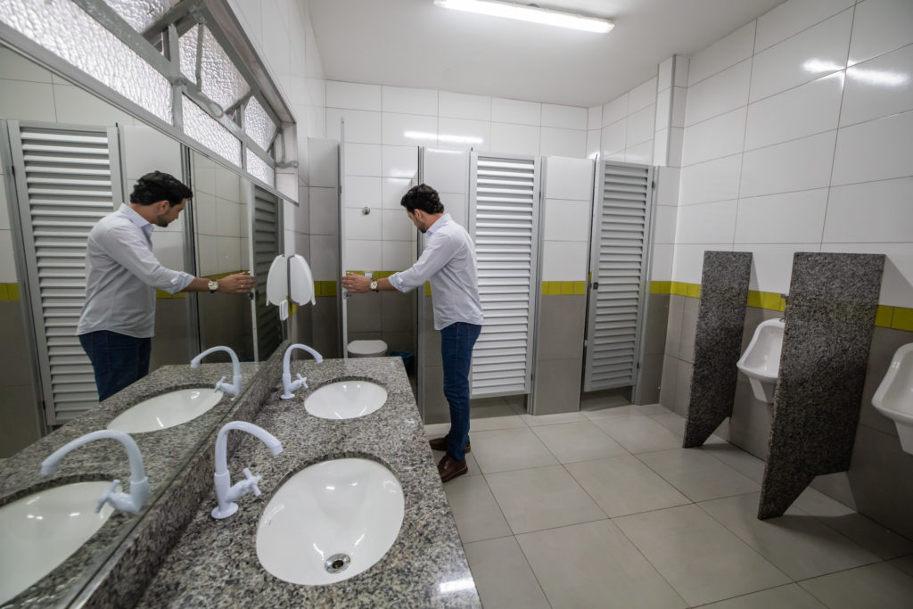 Banheiros Terminal-34