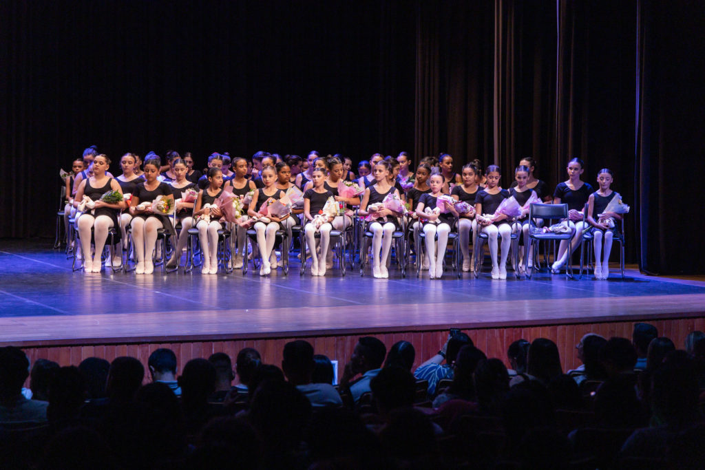 2026-03-23_entrega_sapatilha_cine_fenix_bale_093