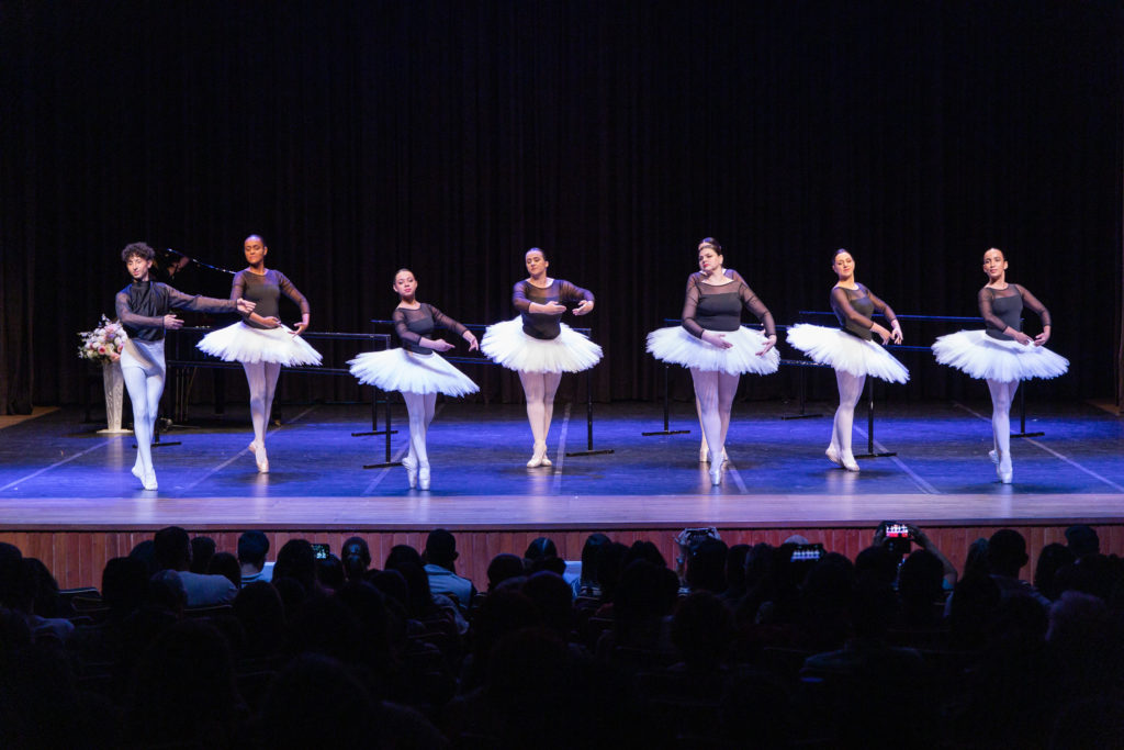 2026-03-23_entrega_sapatilha_cine_fenix_bale_107