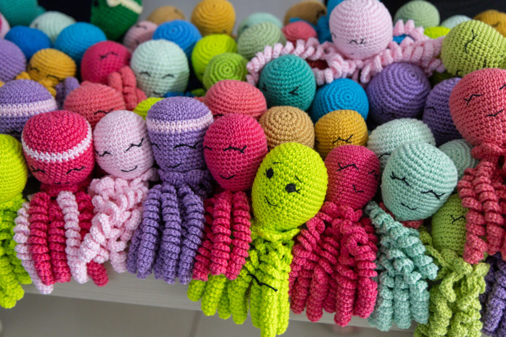 2026-03-24_entrega_polvinhos_hospital_materno_providencia_004