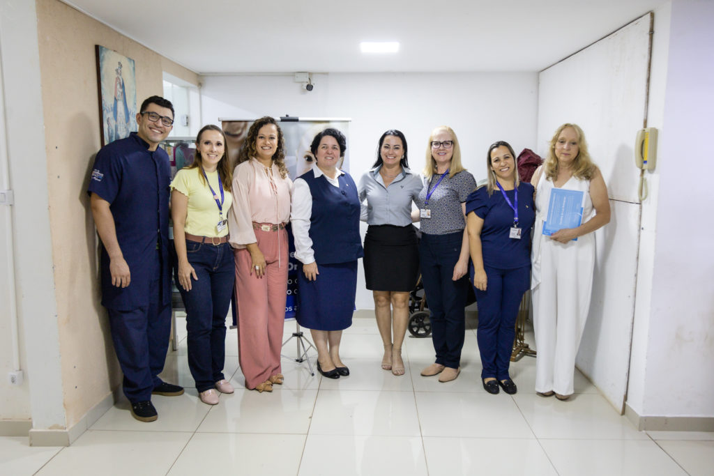 2026-03-24_entrega_polvinhos_hospital_materno_providencia_009