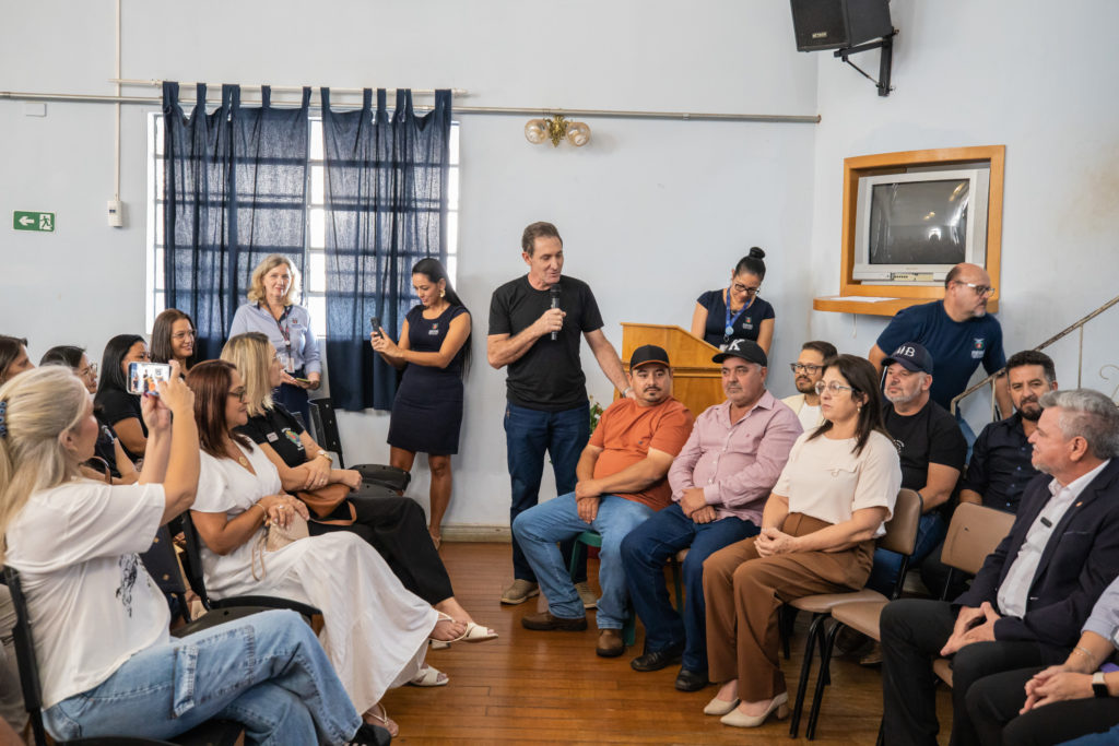 26-03-2026_entrega_chromebook (16)