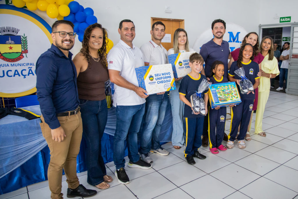 30-03-2026_entrega_uniforme_escoalas_cemeis-43