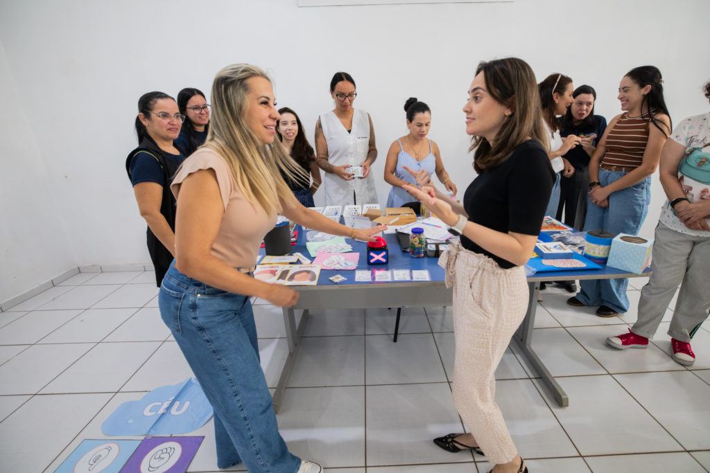 07-04-2026_curso_de_libras_8_