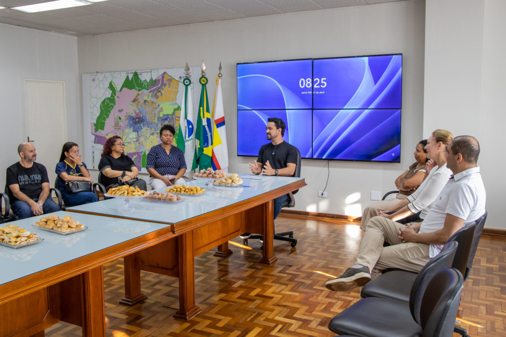 17-04-2026_cafe_com_prefeito