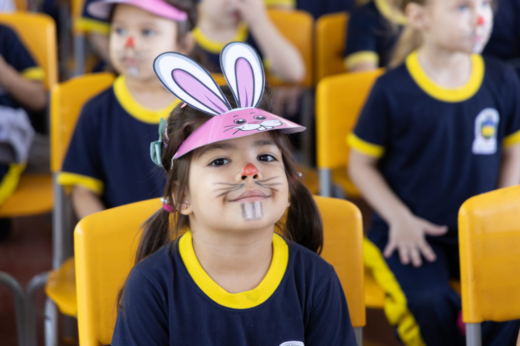 2026-04-02_entrega_bombons_ovos_chocolate-56