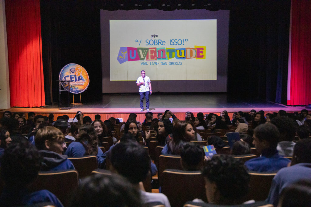 2026-04-14_Palestra_juventude_cine_fenix018