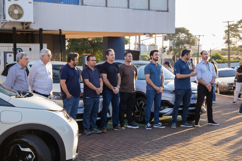 05-05-2026_entrega_automovel_eletrico-16
