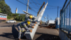 2026-05-12_Obras_postes_adriano-correa_mecol_011