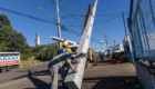 2026-05-12_Obras_postes_adriano-correa_mecol_012