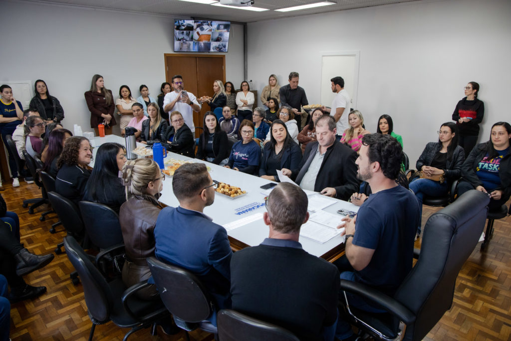 2026-06-02_reenquadramento_contratacao_professores_ame_002